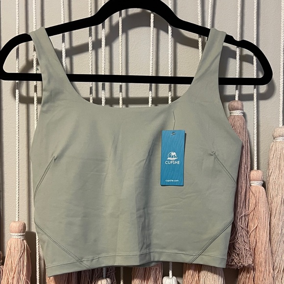 Cupshe Other - Cupshe Sage Green top size 6 NWT